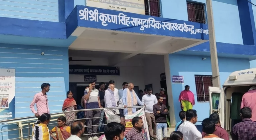 तीन साल से बिना वेतन के काम कर रहीं आशा कार्यकर्ताओं की नौकरी जाने का खतरा